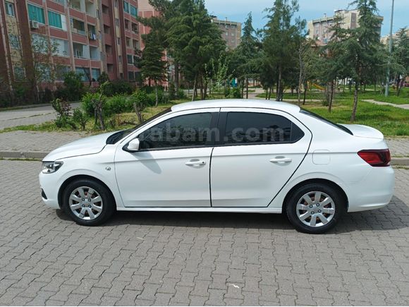 MEMURDAN 2017 MAKYAJLI LASA 301 213.500 KM