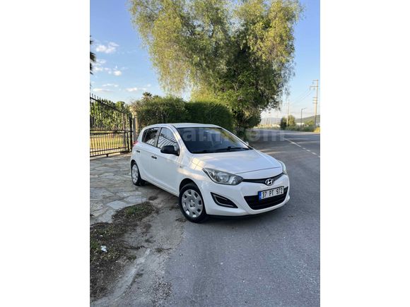 Galeriden Hyundai i20 1.2 D-CVVT Jump 2012 Model İzmir