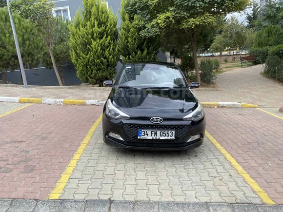 Sahibinden Hyundai i20 1.2 MPI Style 2014 Model İstanbul 166.000km Siyah