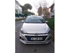 Sahibinden Hyundai i20 1.4 MPI Style 2020 Model 