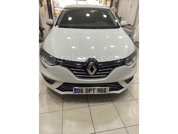 Sahibinden Renault Megane 1.5 dCi Touch Plus 2020 Model 