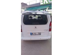 Sahibinden Peugeot Partner 1.6 HDI Zenith 2013 Model