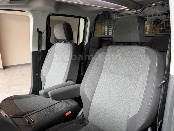 BRAVE 2025 OPEL COMBO 1.5 D ULTİMATE /CAM TAVAN/