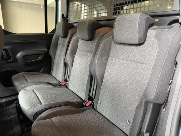BRAVE 2025 OPEL COMBO 1.5 D ULTİMATE /CAM TAVAN/