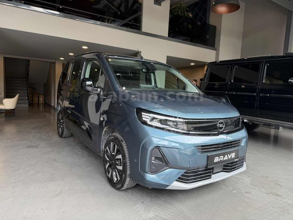 BRAVE 2025 OPEL COMBO 1.5 D ULTİMATE /CAM TAVAN/