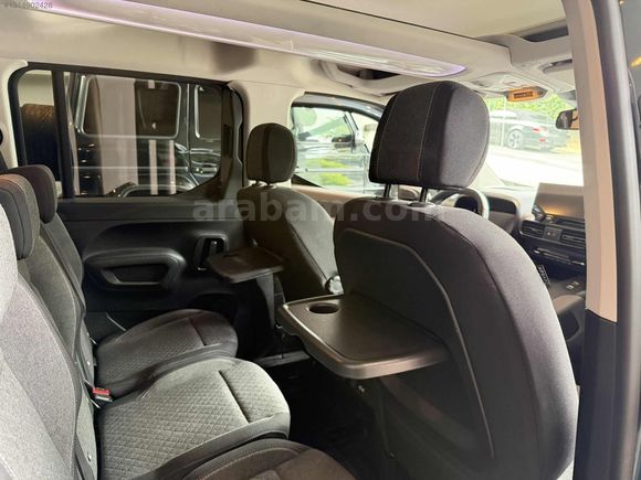 BRAVE 2025 OPEL COMBO 1.5 D ULTİMATE /CAM TAVAN/