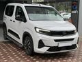 ÖZEL FULL AKSESUAR 2025 OPEL COMBO 1.5 D ULTIMATE OTO K.K 12 TAK