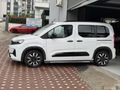 ÖZEL FULL AKSESUAR 2025 OPEL COMBO 1.5 D ULTIMATE OTO K.K 12 TAK