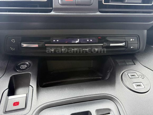 ÖZEL FULL AKSESUAR 2025 OPEL COMBO 1.5 D ULTIMATE OTO K.K 12 TAK