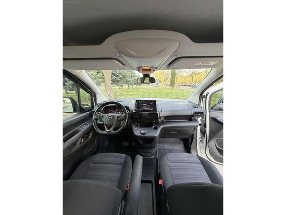 İSPEKTER MOTORS'DAN OTOMATİK OPEL COMBO