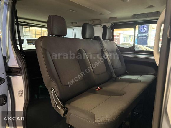 AKCAR/2024 TRAFİC 5+1 MANUEL HATASIZ EKRANLI GARANTİLİ BAKIMLI