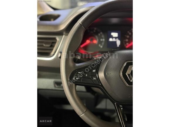 AKCAR/2024 TRAFİC 5+1 MANUEL HATASIZ EKRANLI GARANTİLİ BAKIMLI