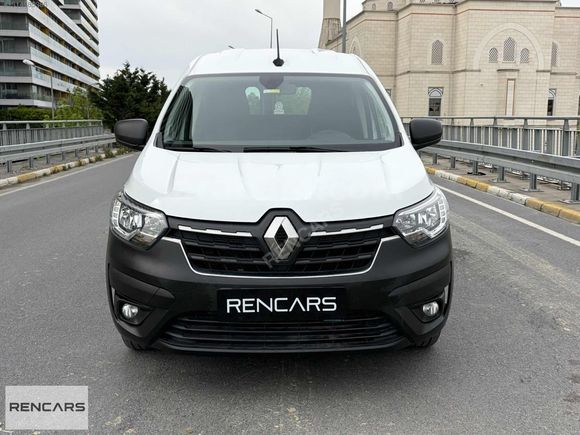 2022 RENAULT EXPRESS VAN HATASIZ