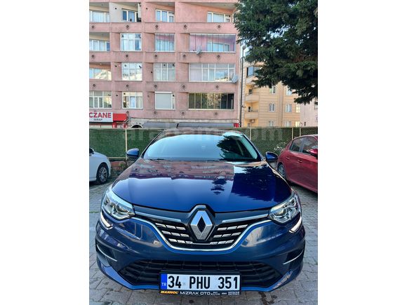Sahibinden Renault Megane 1.3 TCe Joy 2022 Cosmo Blue