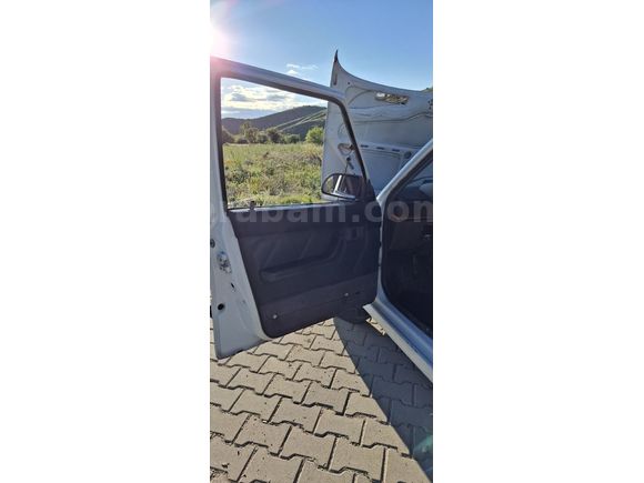 PAZARLIKSIZ  SON  FİYAT  SAAT GİBİ MOTORUYLA 99  RNi