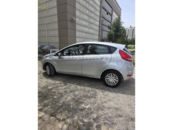 Sahibinden Ford Fiesta 1.4 TDCi Trend 2011 Model Şanlıurfa 239.000 km Gri