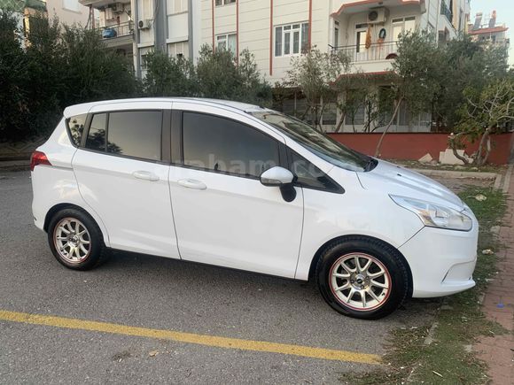 Sahibinden Ford B-Max 1.6 Trend 2012 Model 