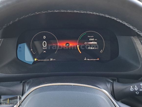RENAULT GÜRSES'DE 2025 KANGOO MULTİX 1.5 BLUEDCI İCONİC ORİJİNAL