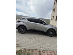 Sahibinden Toyota C-HR 1.2 Turbo Diamond Premium 2016 Model  106.000 km Gri (Gümüş)