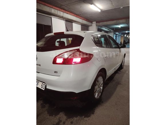Sahibinden Renault Megane 1.5 dCi Touch Plus 2015 Model