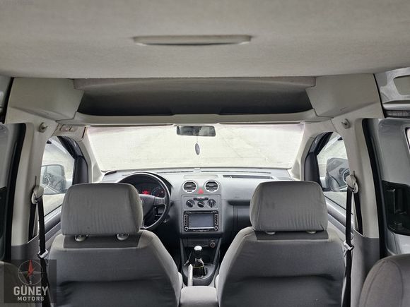 GÜNEYMOTORS | 2009 VW CADDY 1.9 TDİ KOMBİ LİFE TEK PARÇA BOYALI