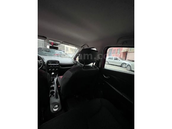 Sahibinden Renault Clio 1.2 Joy 2015 Model  68.000 km Kırmızı