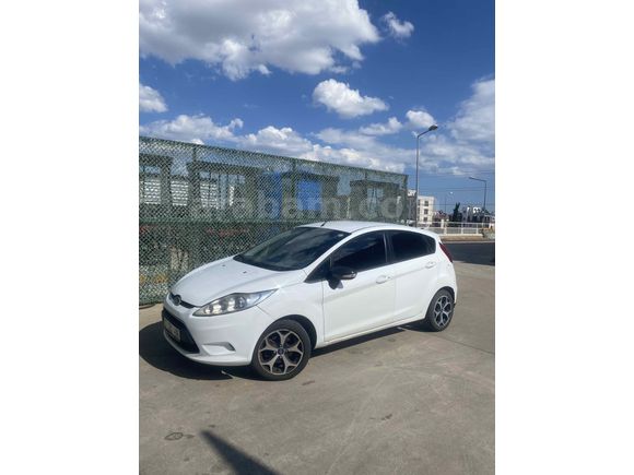 Sahibinden Ford Fiesta 1.4 TDCi Trend 2009 Model 