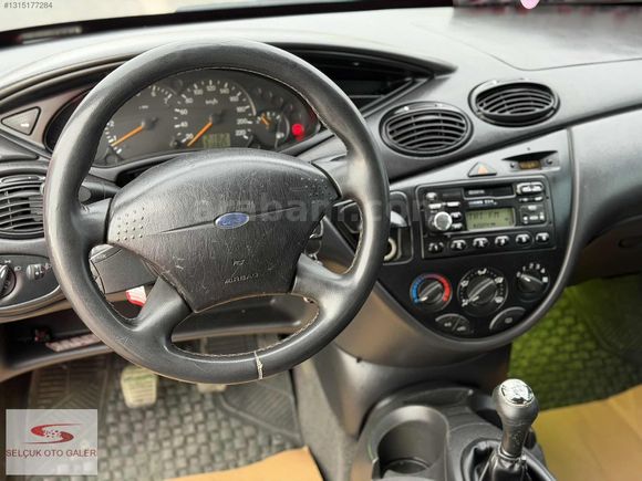 CAM GİBİ FORD FOCUS KLİMALI KUSURSUZ