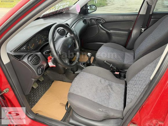 CAM GİBİ FORD FOCUS KLİMALI KUSURSUZ