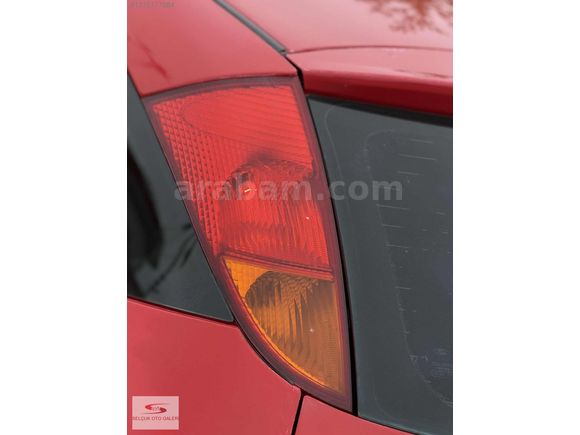 CAM GİBİ FORD FOCUS KLİMALI KUSURSUZ