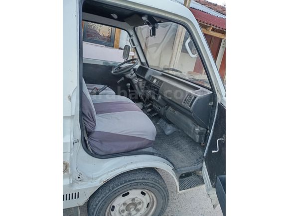 Sahibinden 93 model Mazda E 2200 Kasalı