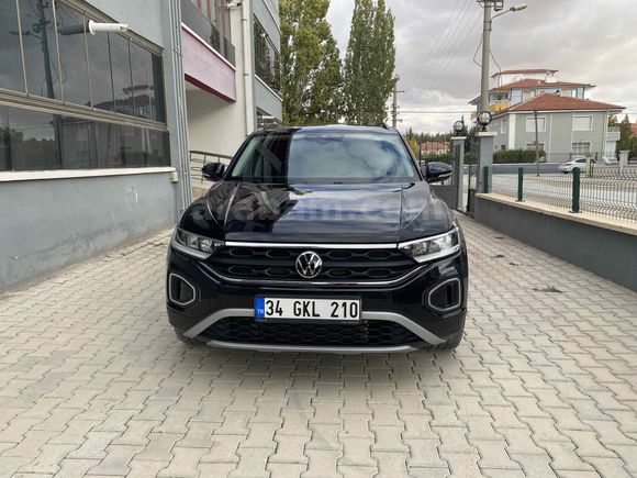 SAHİBİNDEN HATASIZ TERTEMİZ T-Roc 1.5 TSI Life 2023 
