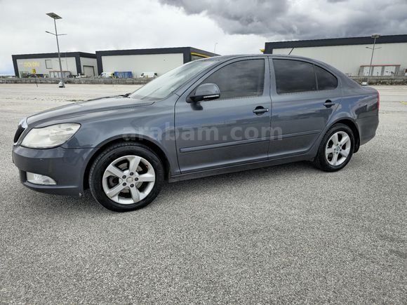 Sahibinden Skoda Octavia 1.6 TDI Elegance CR 2012 Model