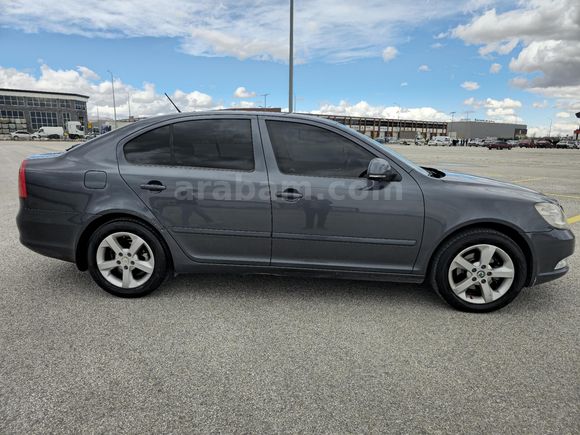 Sahibinden Skoda Octavia 1.6 TDI Elegance CR 2012 Model