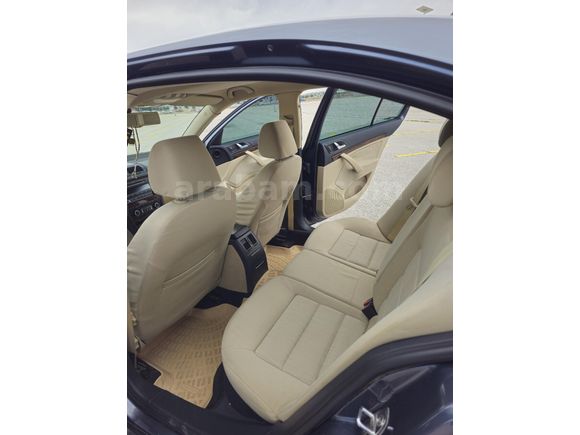 Sahibinden Skoda Octavia 1.6 TDI Elegance CR 2012 Model