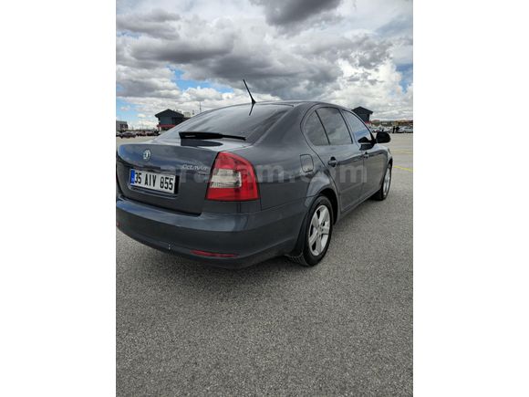 Sahibinden Skoda Octavia 1.6 TDI Elegance CR 2012 Model