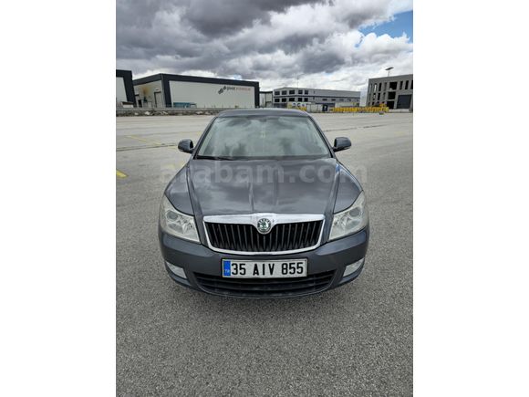 Sahibinden Skoda Octavia 1.6 TDI Elegance CR 2012 Model