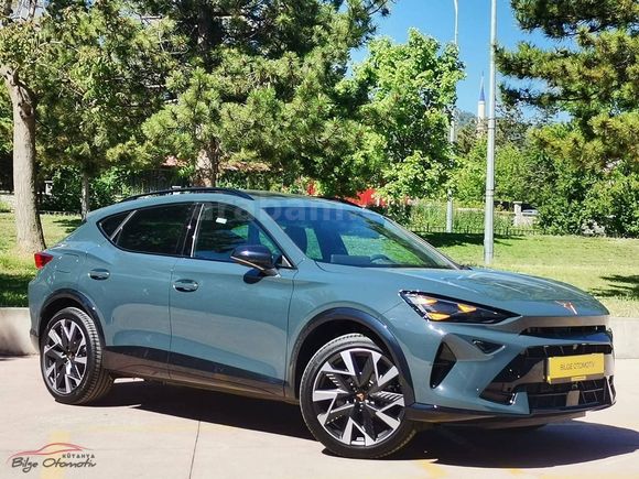 2025 CUPRA Formentor 1.5 e-Hybrid Supreme Plugin HYBRİD