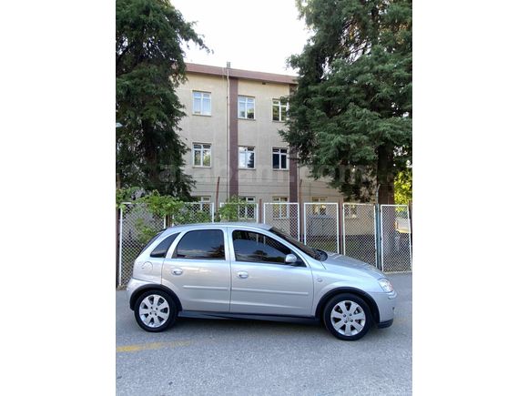 2005 Corsa Enjoy