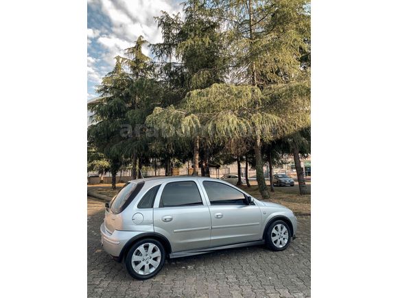 2005 Corsa Enjoy