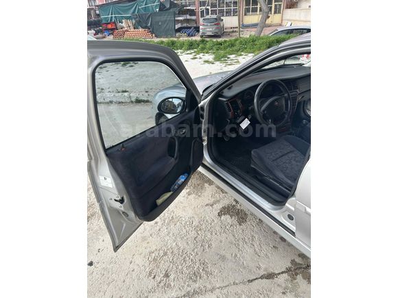 Sahibinden Opel Vectra 1.6 Comfort 2000 Model 