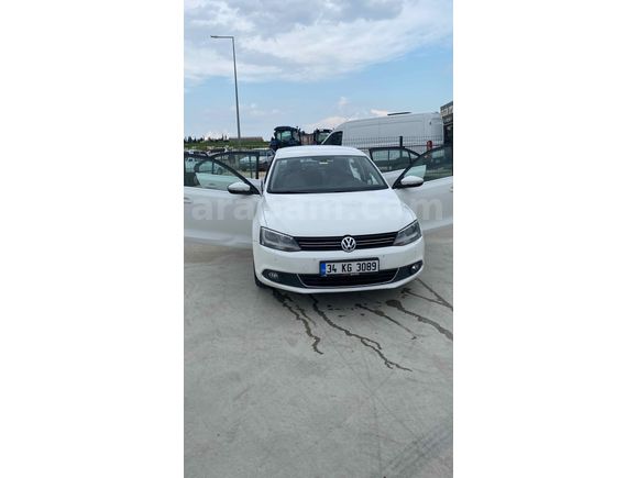 Sahibinden HATASIZ BOYASIZ Volkswagen Jetta 1.6 TDi Comfortline 2013 Model 
