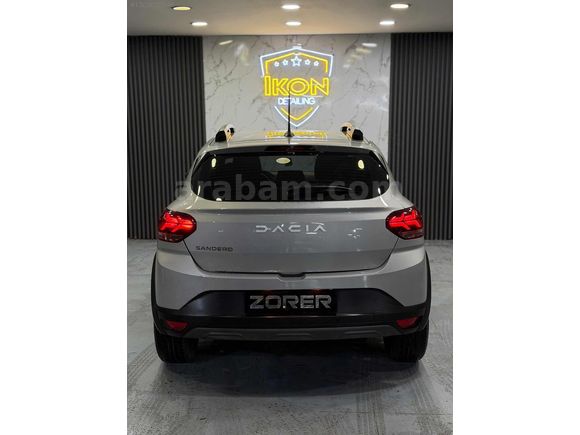 2023 MODEL 6001 KM'DE SANDERO STEPWAY ÇELİK JANT CAM FİLM