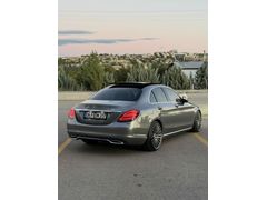 Sahibinden Mercedes - Benz C 200  TOUCH PAD AMG GÖRÜNÜM AMBİANS  ANAHTARSIZ GİRİŞ ÇIKIŞ çarpışma önleyici 