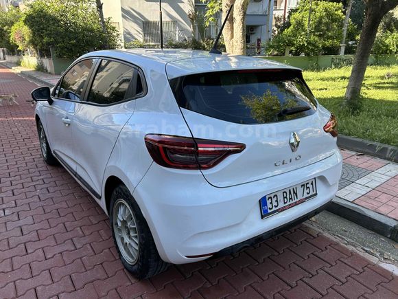 TUMAK AŞ DEN 2022 OTOMATİK CLİO1.0 TCE