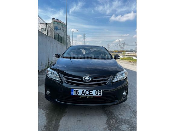 Sahibinden Temiz 2012 Model Toyota Corolla Safkan Benzinli.. 
