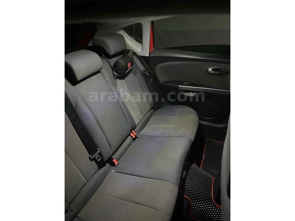 Sorunsuz, düşük km, Kırmızı 2012 Model Seat Leon