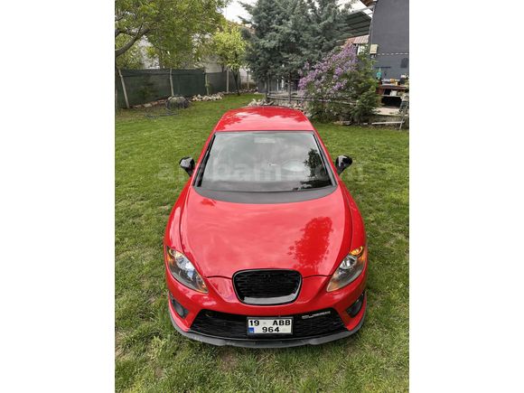 Sorunsuz, düşük km, Kırmızı 2012 Model Seat Leon