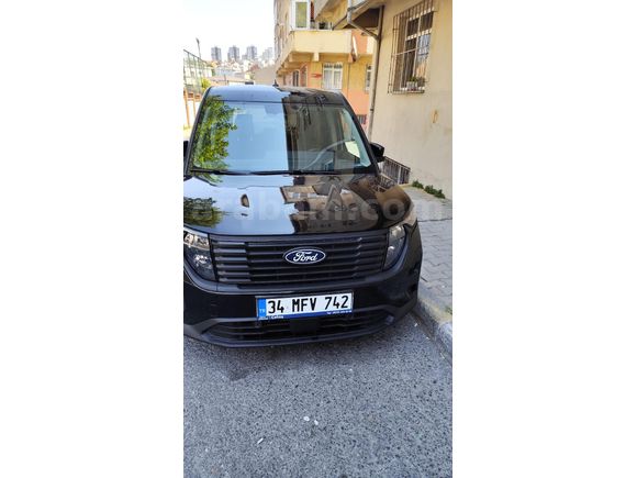 Sahibinden Ford Tourneo Courier 1.5 EcoBlue Deluxe 2024 Model