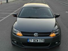 Galeriden Volkswagen Jetta 1.6 TDi Trendline 2011 Model Gaziantep